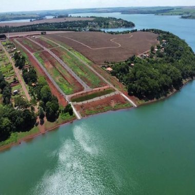 CASA 250M2/PORTEIRA FECHADA/ÓTIMA LOCALIZAÇÃO/IDEAL INVESTIDORES CASA 250M2/PORTEIRA FECHADA/ÓTIMA LOCALIZAÇÃO/IDEAL INVESTIDORES